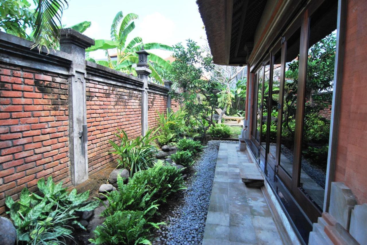 Villa Asih Ketewel ภายนอก รูปภาพ